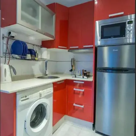 Flatguest Dima Apartamento