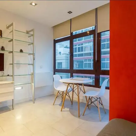 Flatguest Dima Apartamento