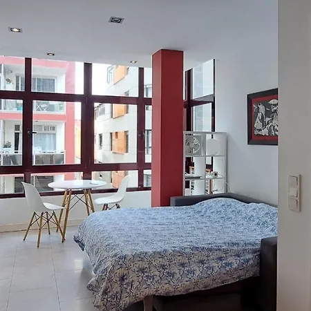 Flatguest Dima Apartamento *